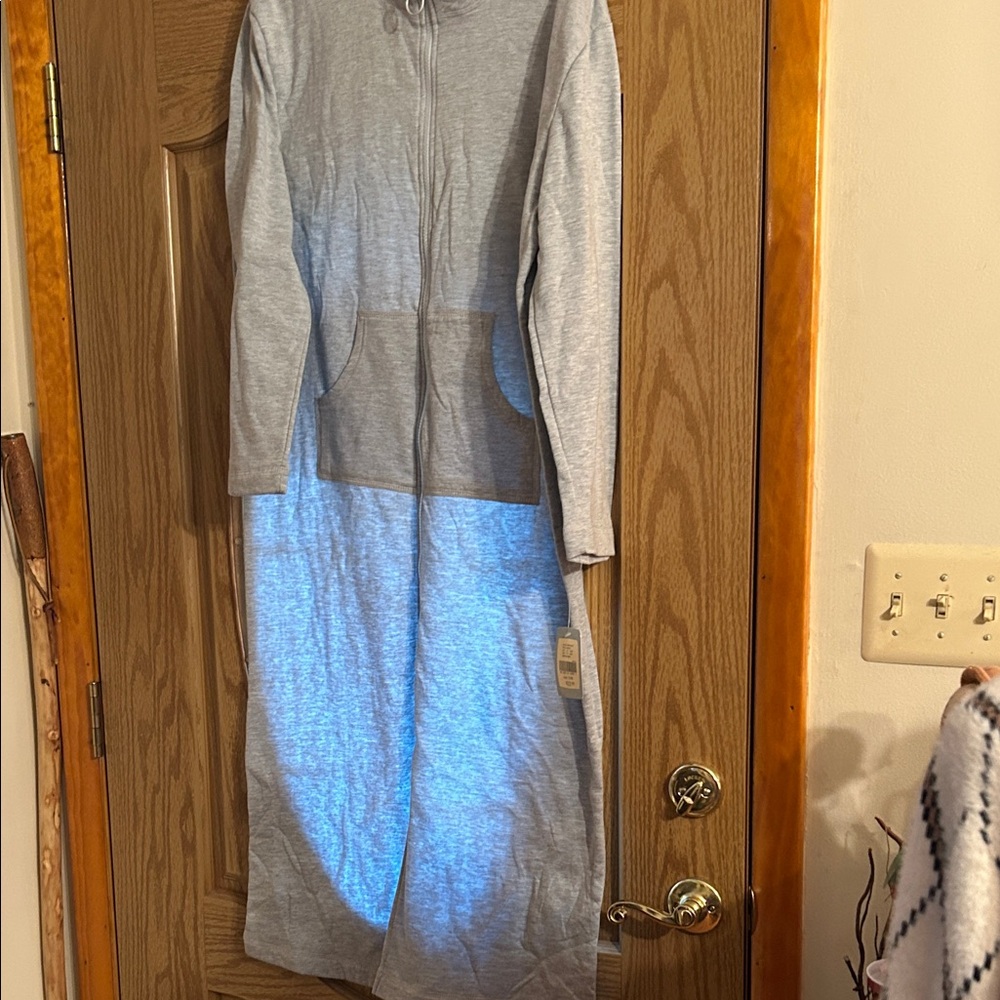 Cherokee Light Gray Full-Length Robe